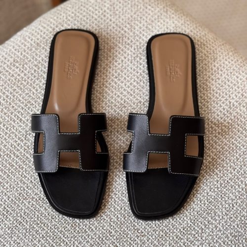 Hermes Oran Black Leather Flat Sandals Natural Leather Insole