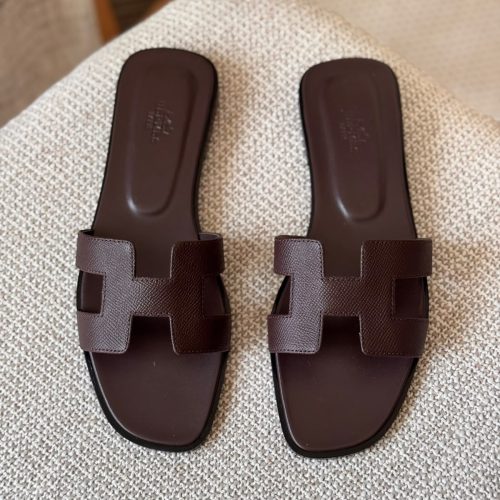 Hermes Oran Burgundy Epsom Leather Flat Sandals