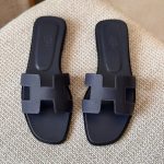 Hermes Oran Dark Navy Blue Epsom Leather Flat Sandals