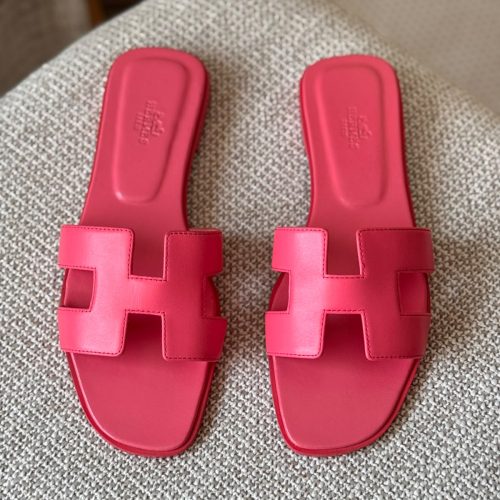 Hermes Oran Rose Mexico Smooth Calfskin Leather Flat Sandals