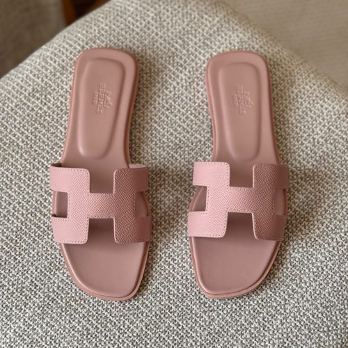 Hermes Oran Rose Pale Epsom Leather Flat Sandals
