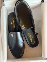 Chanel CC Logo Smooth Calfskin Mules In Black - Image 4