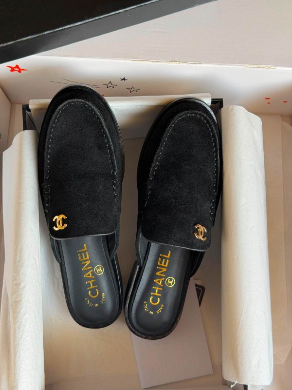 Chanel CC Logo Suede Calfskin Mules In Black