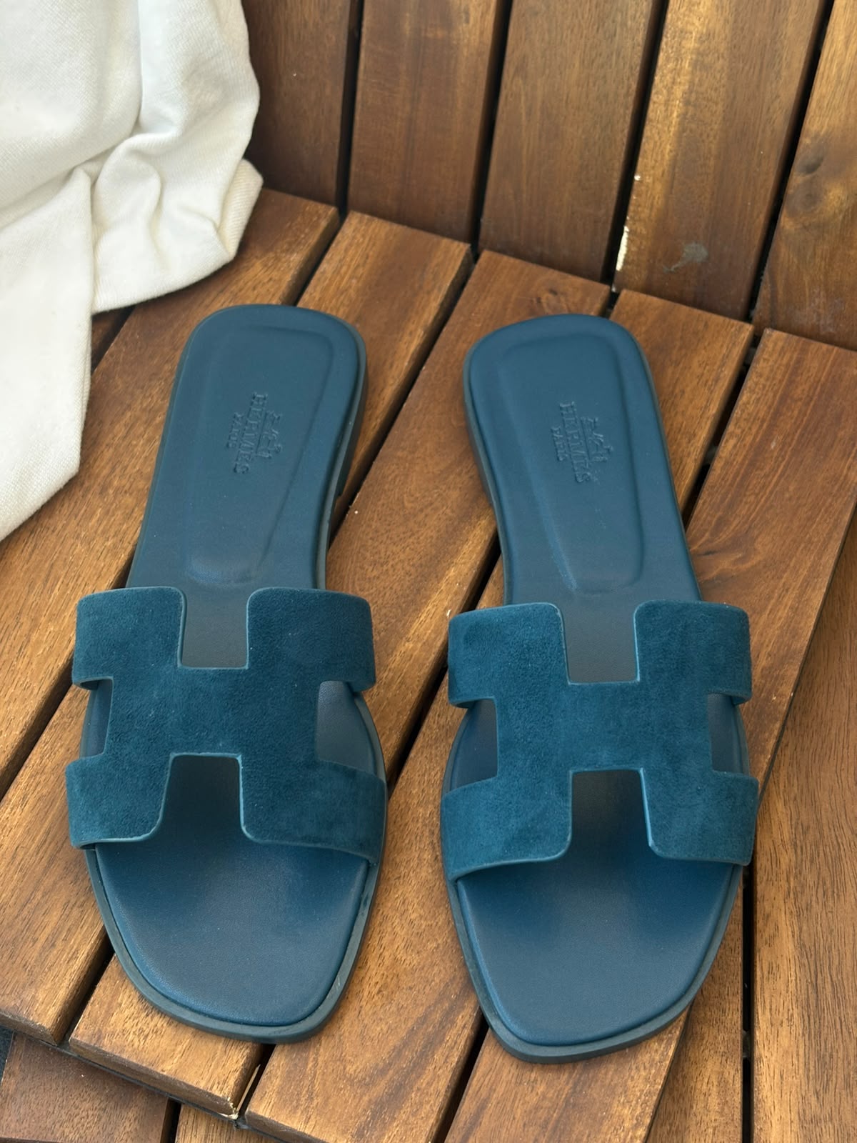 Hermes Oran Vert Oxford Suede Goatskin Leather Flat Sandals Hermes Oran Vert Oxford Suede Goatskin Leather Flat Sandals