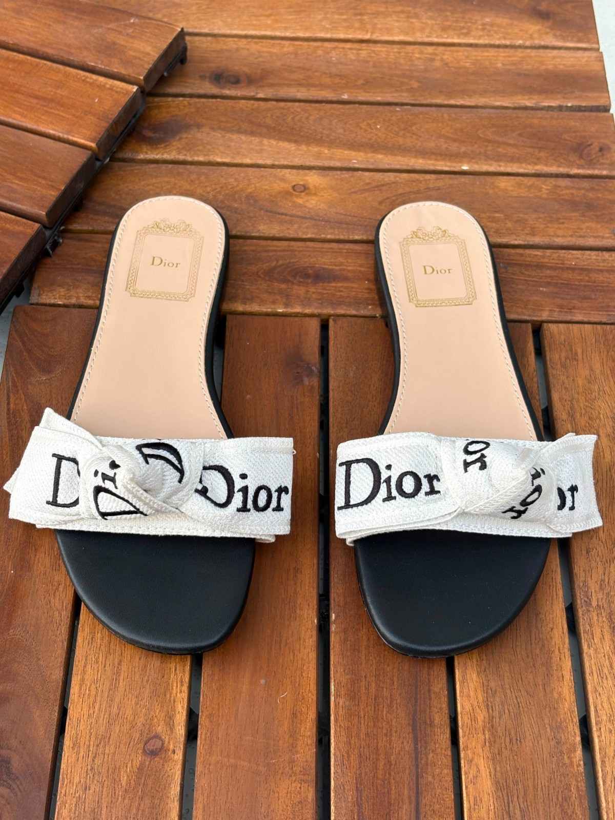 Dior Black Round-Toe Flat Sandals with Bow Detailing (2) Dior Black Round-Toe Flat Sandals with Bow Detailing
