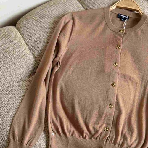 Chanel cc knit cashmere cardigan beige
