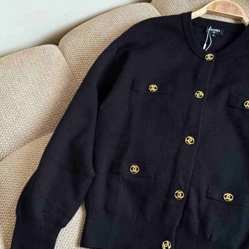 Chanel cc knit cashmere cardigan black