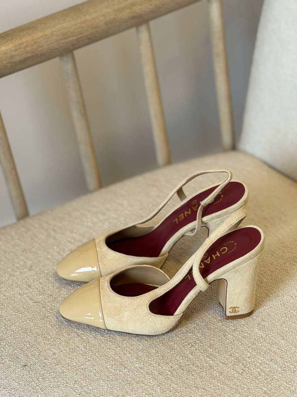 Chanel suede cap toe slingback heel ivory Chanel-patent-cap-toe-suede-slingback-pumps-ivory