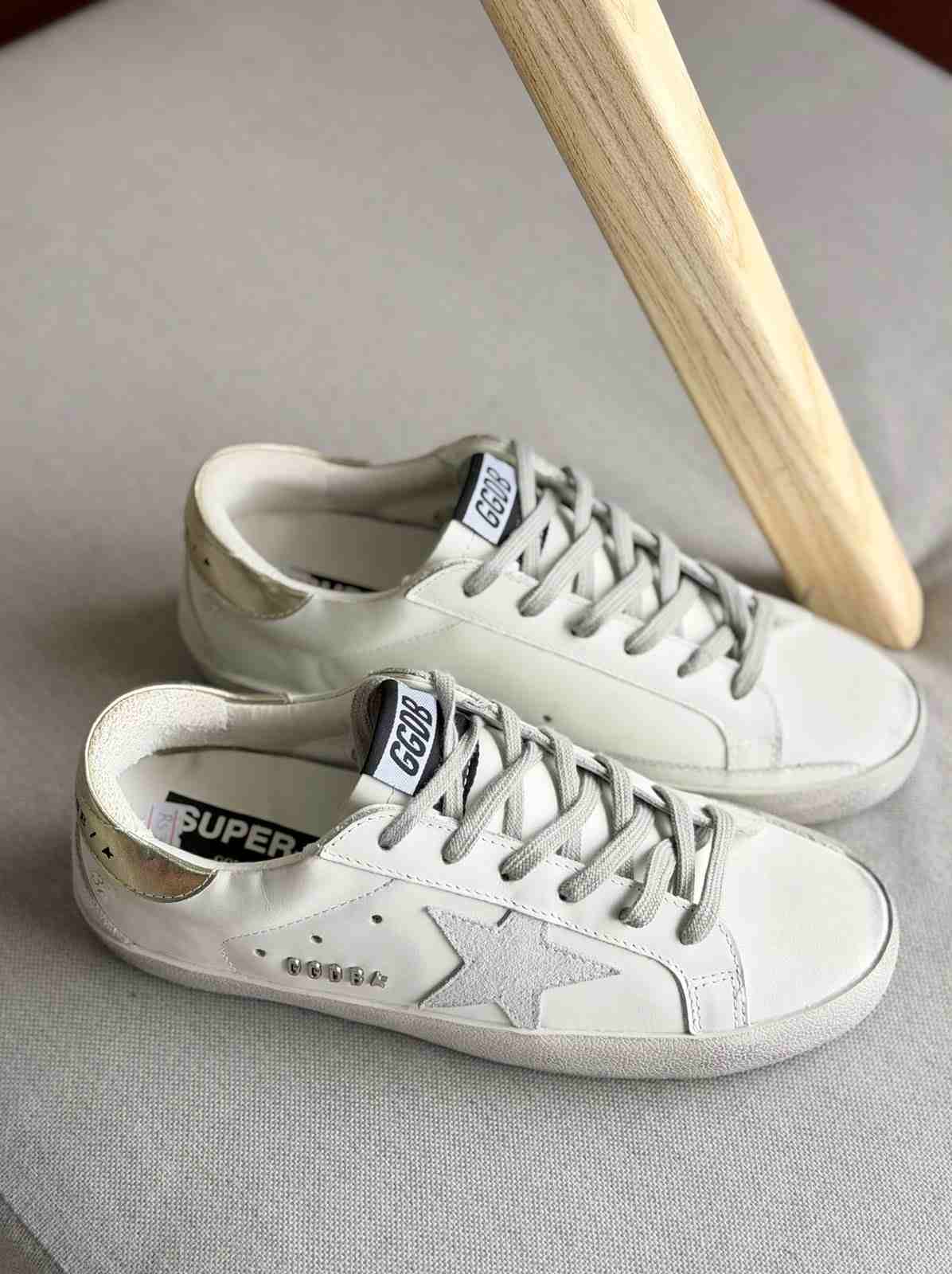 Golden goose golden heel tab superstar sneakers Golden goose golden heel tab superstar sneakers