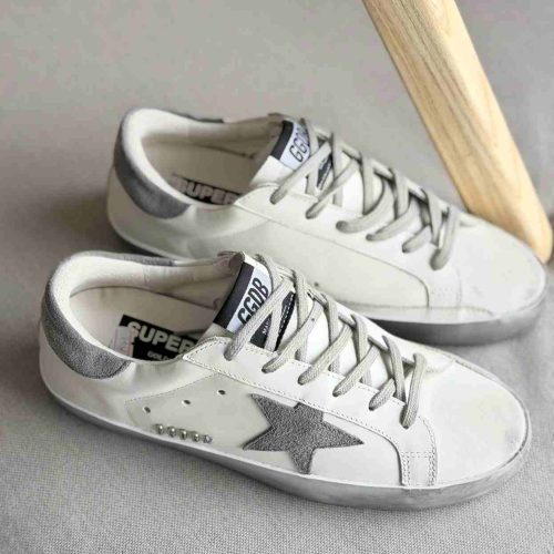 Golden goose men's superstar sneakers white