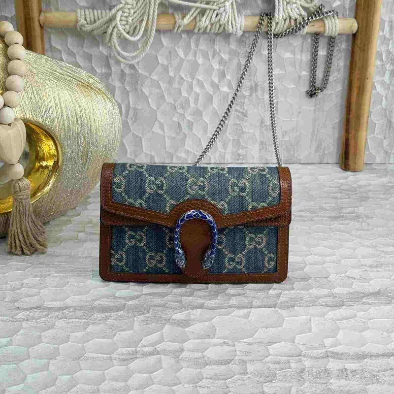 Gucci-GG-denim-dionysus-super-mini-bag
