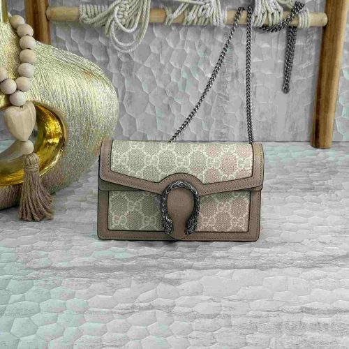 Gucci-GG-supreme-super-mini-dionysus-bag-beige