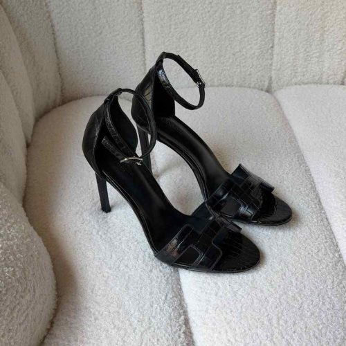 Hermes-Joy-105-H-cut-out-sandals-black