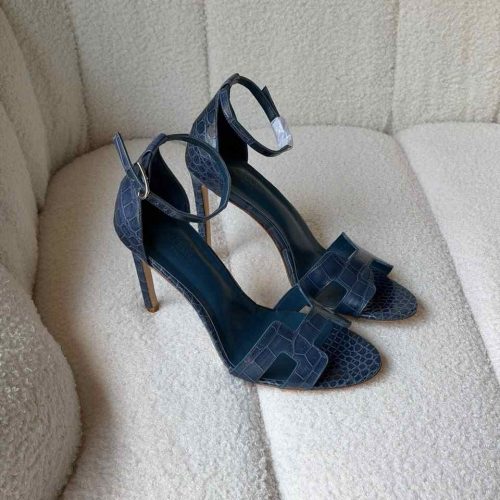 Hermes-Joy-105-H-cut-out-sandals-blue