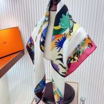 Hermes bottes story carre 90 white silk scarf