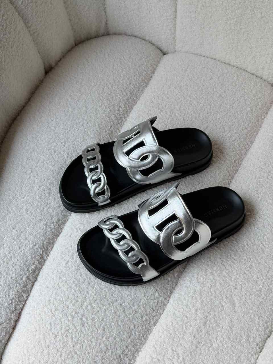 Hermes chaine d'ancre extra sandals black & silver Hermes chaine d'ancre extra sandals black & silver