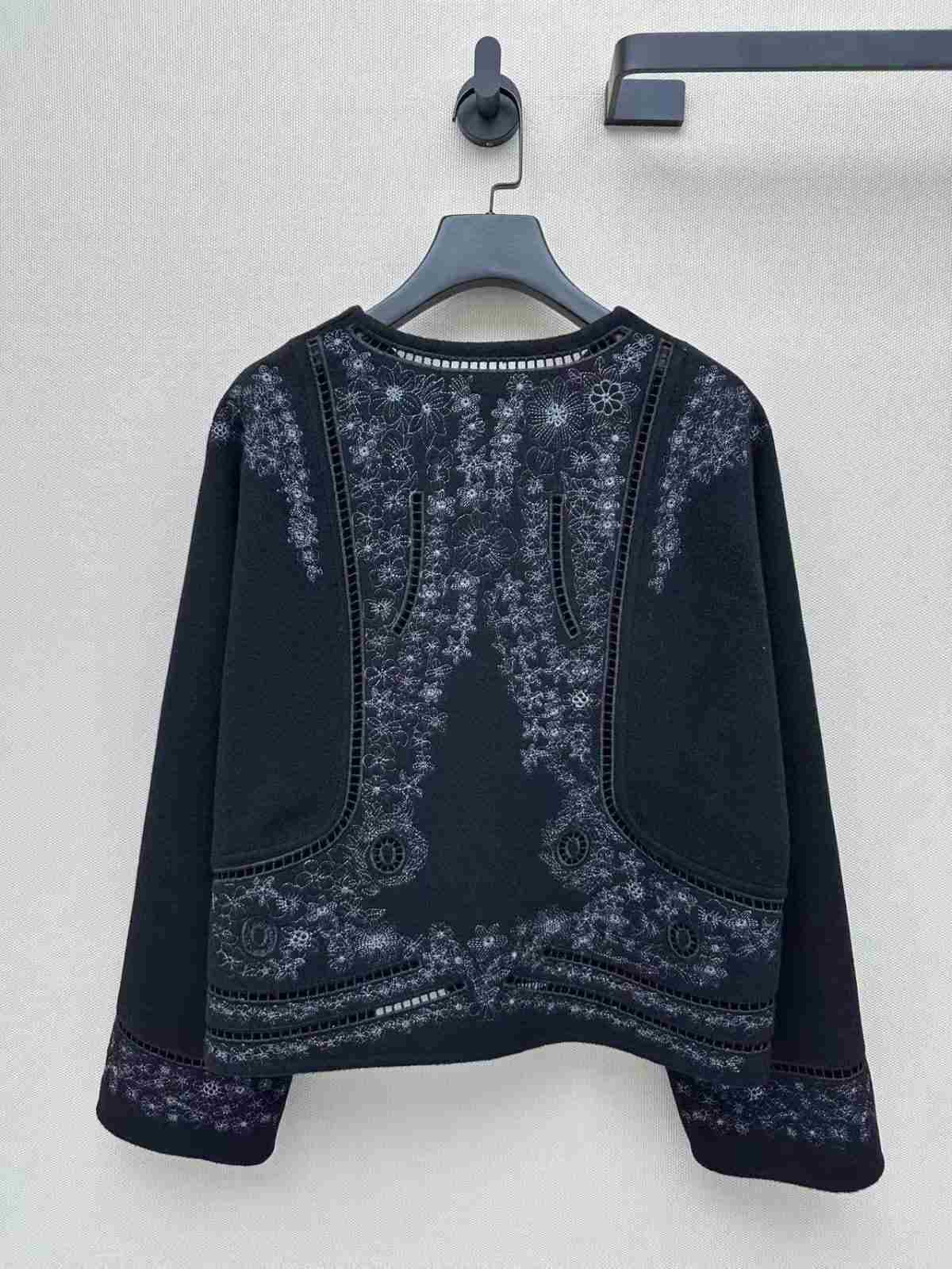 Hermes embroidered cashmere jacket black Hermes embroidered cashmere jacket black
