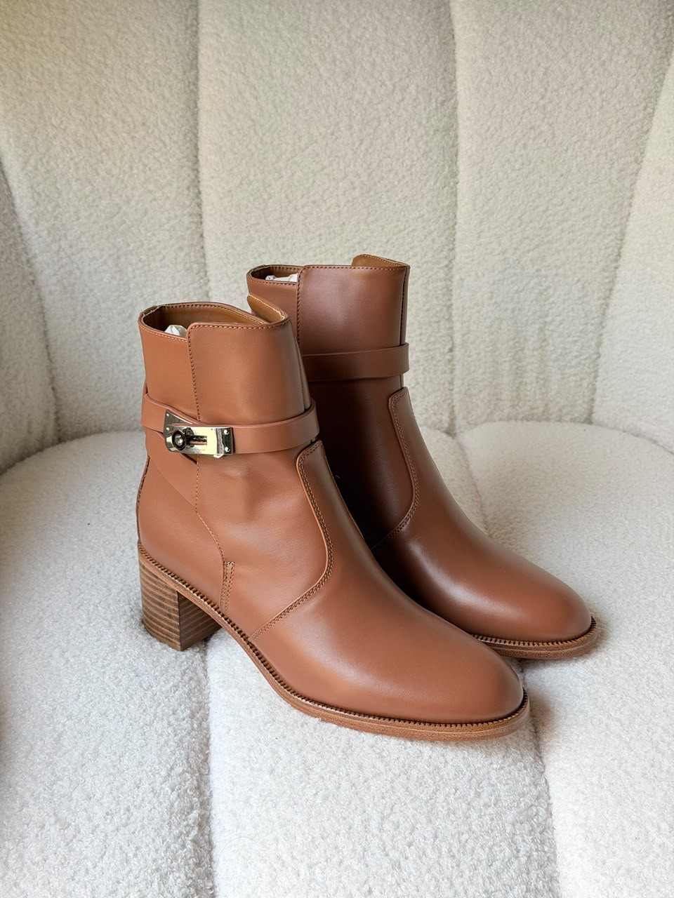 Hermes frenchie 50 ankle boots brown Hermes frenchie 50 ankle boots brown