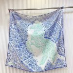 Hermes la nouvelle cite cavaliere shawl 140 in ivory and blue