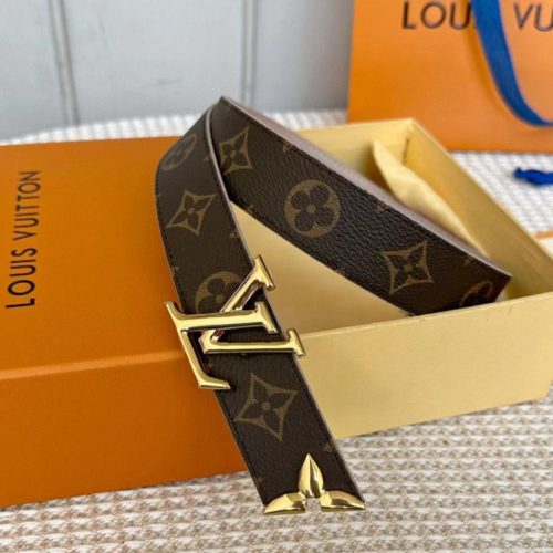 Louis Vuitton Pretty LV 30mm Reversible Belt