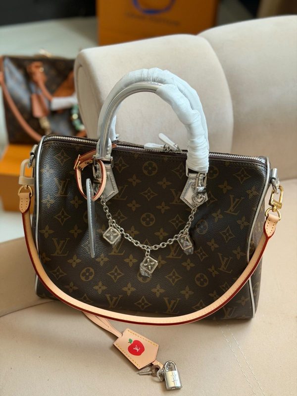 Louis Vuitton Speedy 30 57th Street NYC Bandouliere Monogram Brown and Silver Handbag