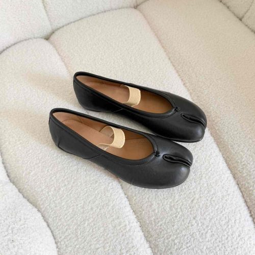 Maison margiela black tabi elastic band ballerina flats