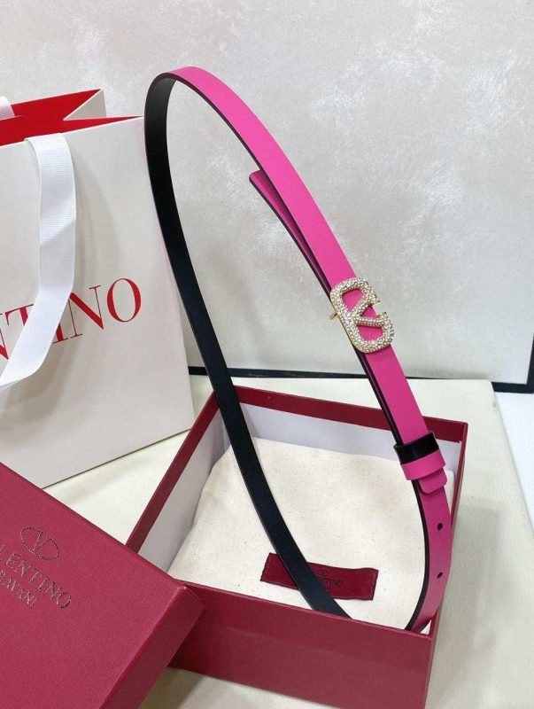 Valentino garavani vlogo signature reversible pink and black leather belt with crystal buckle