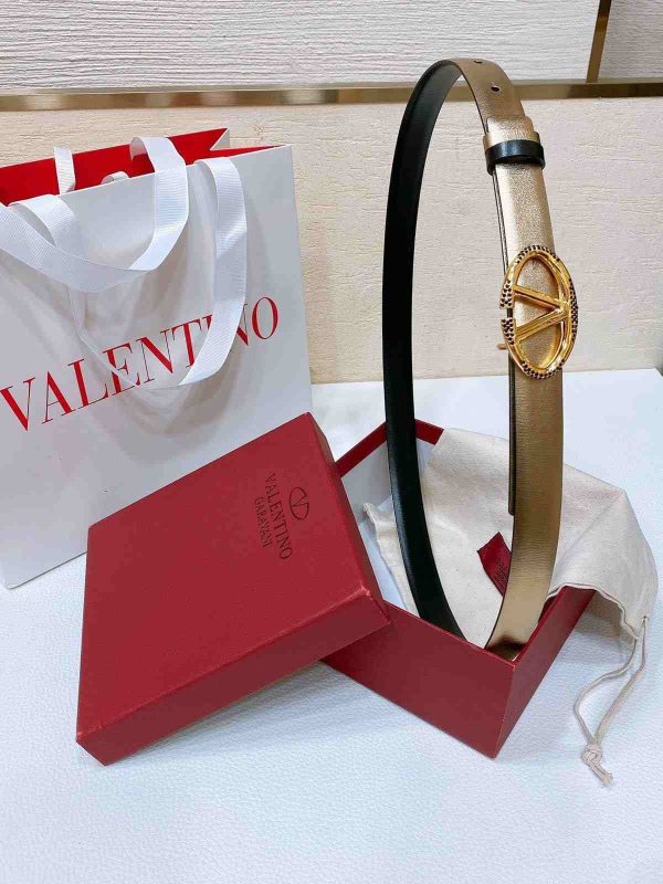 Valentino garavani vlogo signature reversible shiny gold calfskin belt